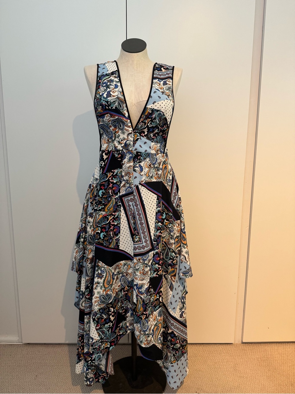 NWT Topshop Handkerchief Hem dress - Picture 2 of 7
